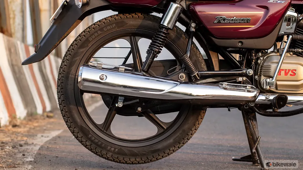 Tvs Radeon Back Rest TVS Radeon Rear Tyre Image – BikeWale