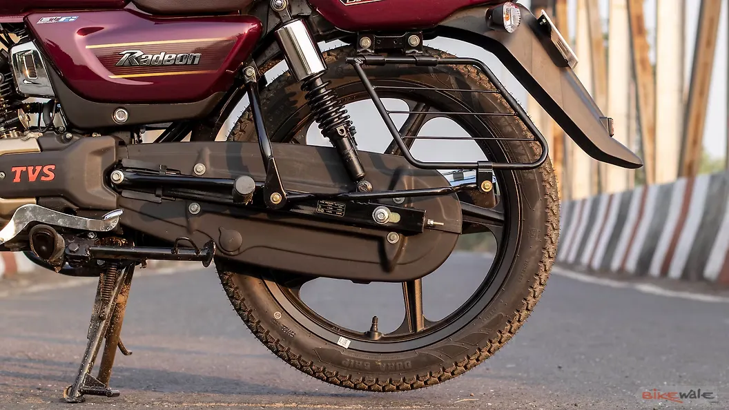 Tvs Radeon Back Rest TVS Radeon Bike Seat Image – BikeWale