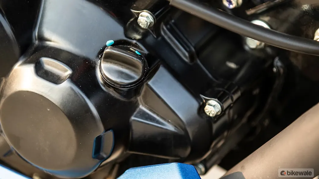 Honda 2.0 Engine Oil Level Indicator Image BikeWale