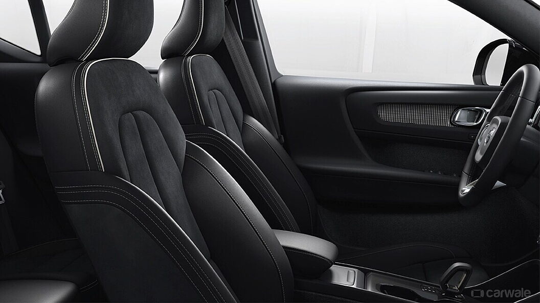 Volvo XC40 Recharge Front Row Seats