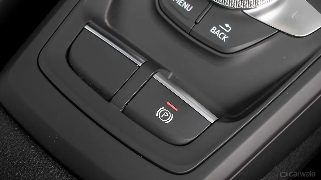 Q2 Parking Brake/Emergency Brake Image, Q2 Photos in India CarWale