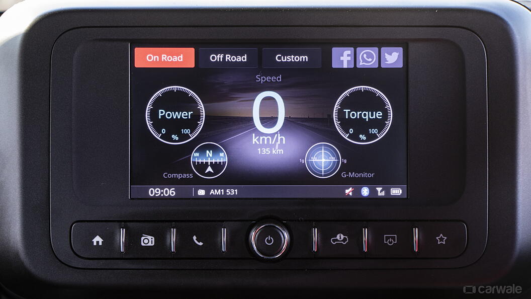 Thar Infotainment System Image, Thar Photos in India - CarWale