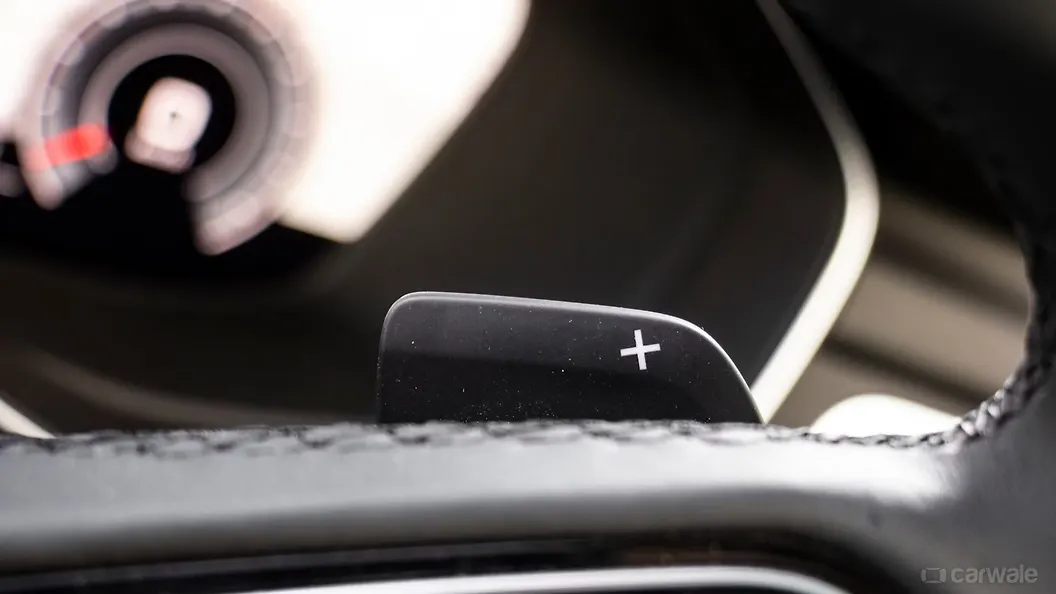 ऑडी a4 दायां पैडल शिफ़्टर