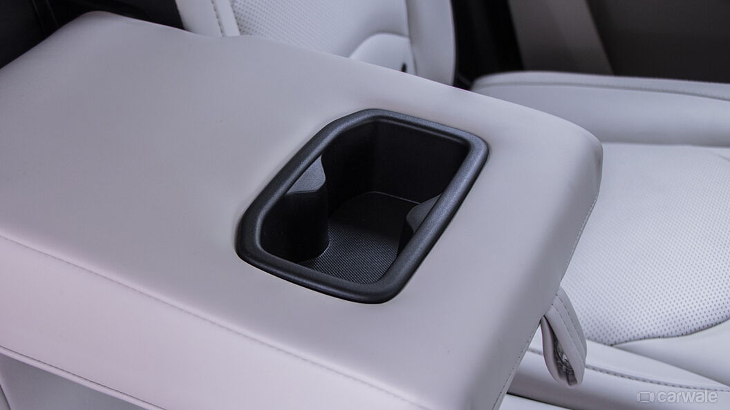 Discontinued MG Hector 2021 Rear Cup Holders