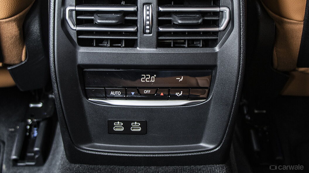 Discontinued BMW 3 Series Gran Limousine 2021 Rear Row AC Controls