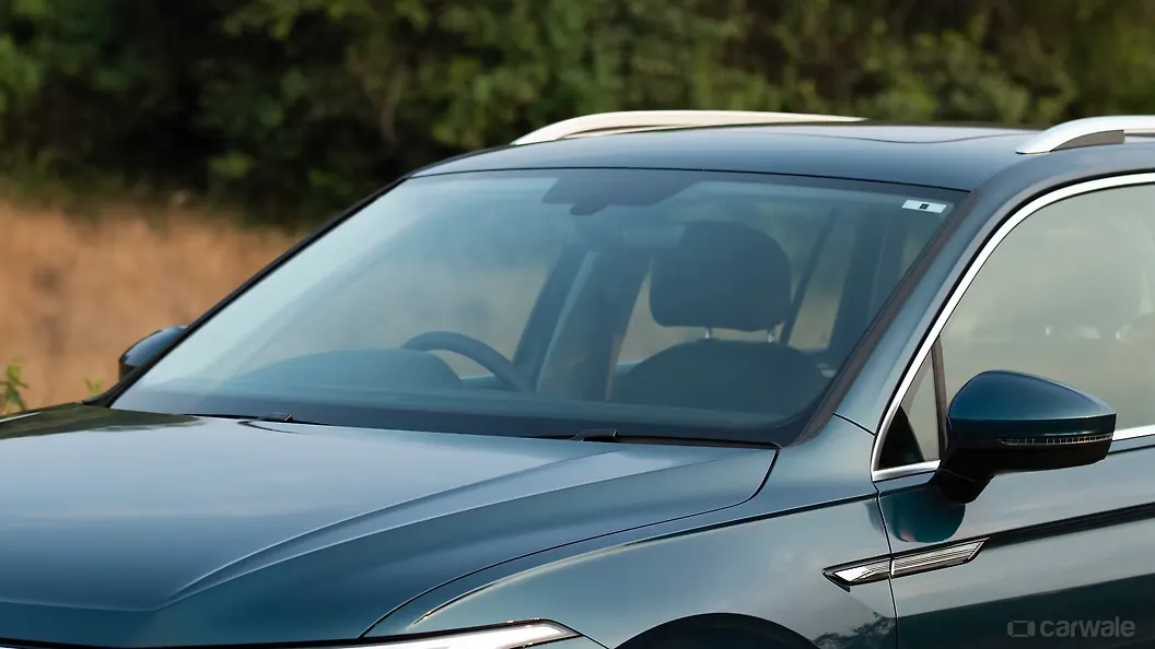 Tiguan Front Windshield/Windscreen Image, Tiguan Photos in India CarWale