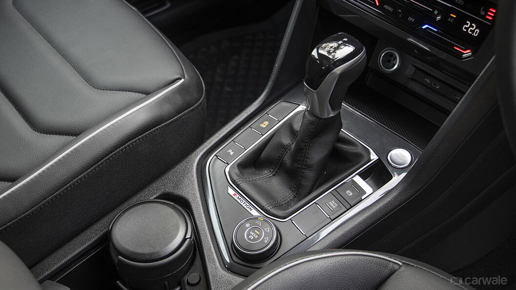 Volkswagen Tiguan Gear Shifter/Gear Shifter Stalk