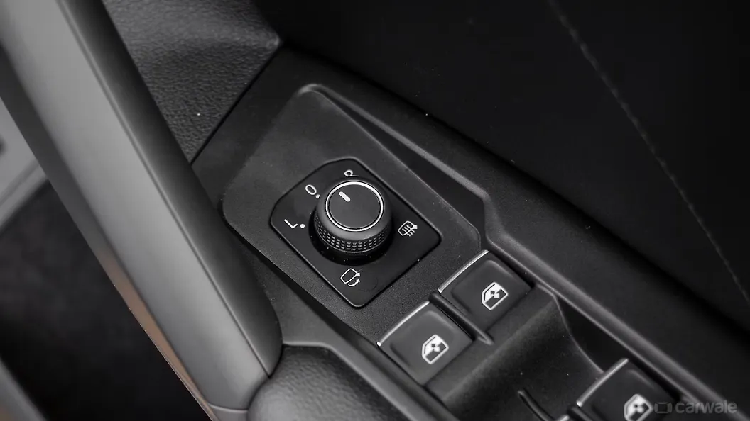 Tiguan Outer Rear View Mirror ORVM Controls Image, Tiguan Photos in