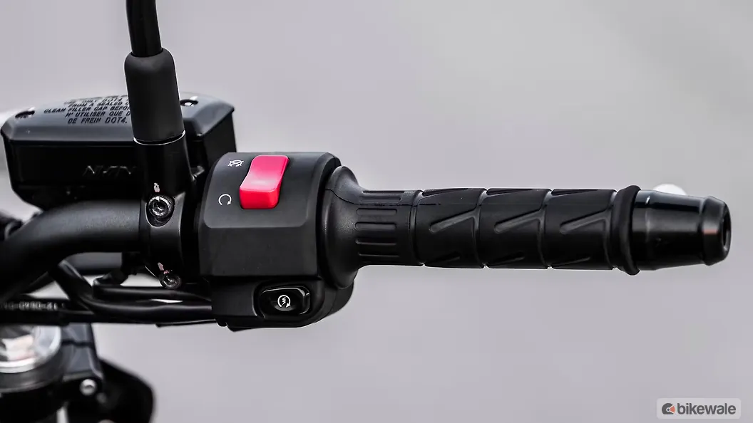 Kawasaki Z650 [20202021] Trip Meter Image BikeWale