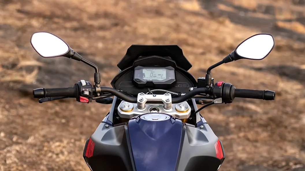 BMW G 310 GS Handle Bar Image – BikeWale