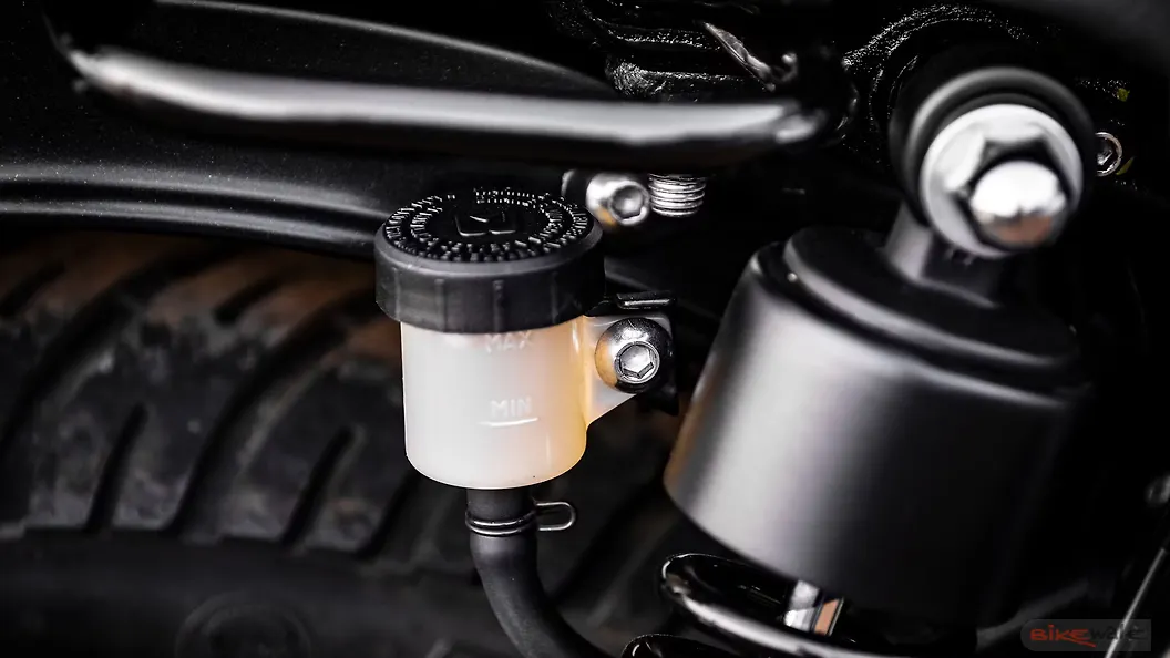 Jawa 42 Engine From Right Image BikeWale