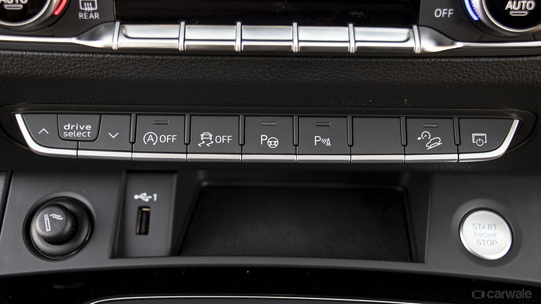 Audi Q5 AC Controls