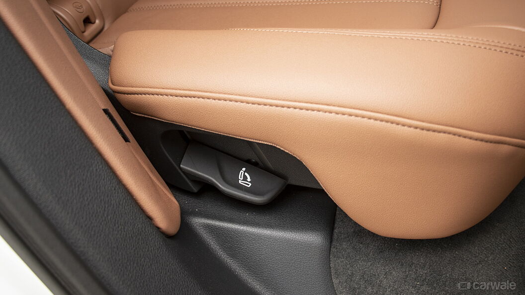 Audi Q5 Rear Row Seat Adjustment Manual