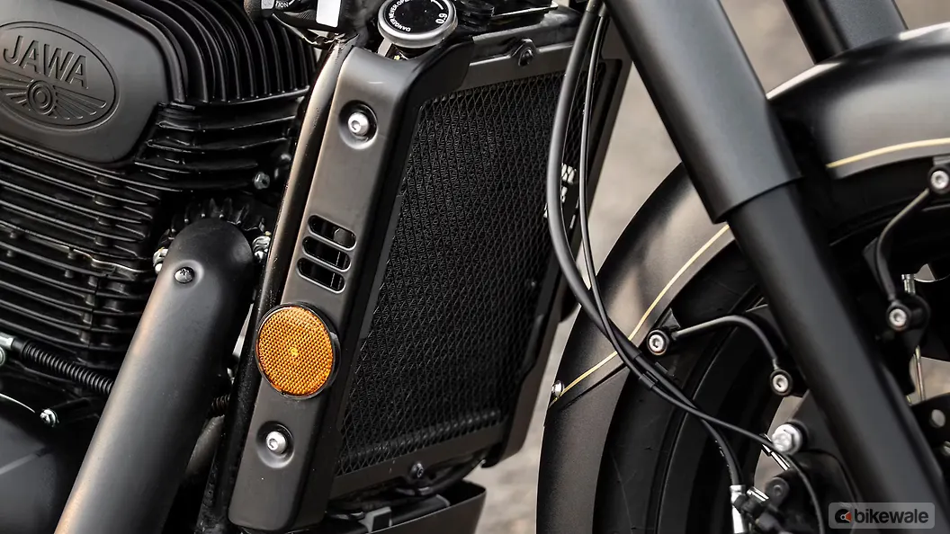 Jawa Perak Radiator Image BikeWale