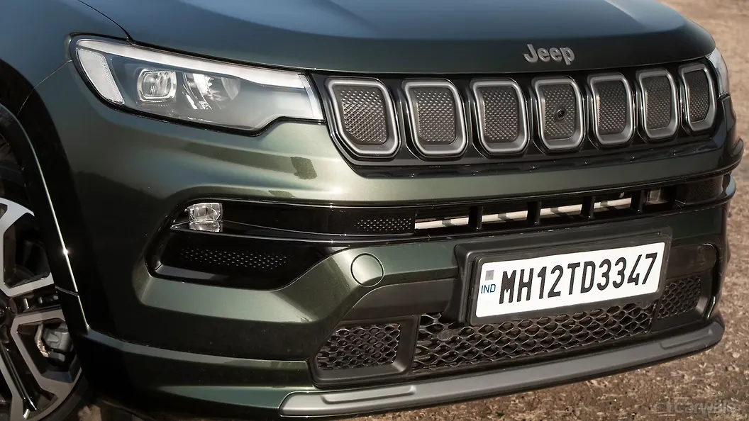 Compass Grille Image, Compass Photos in India CarWale