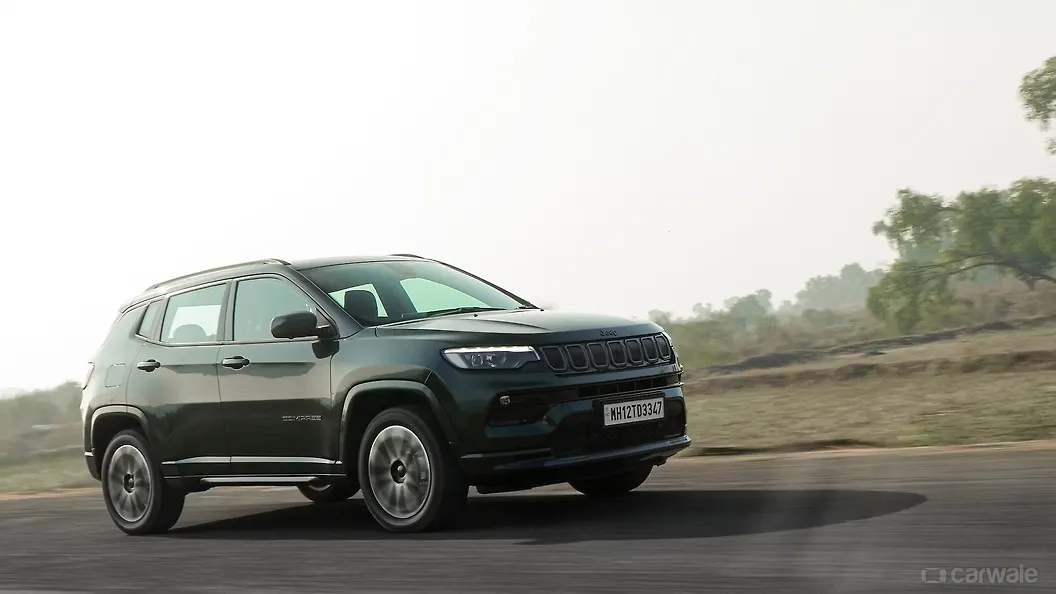 Compass Right Front Three Quarter Image, Compass Photos in India CarWale