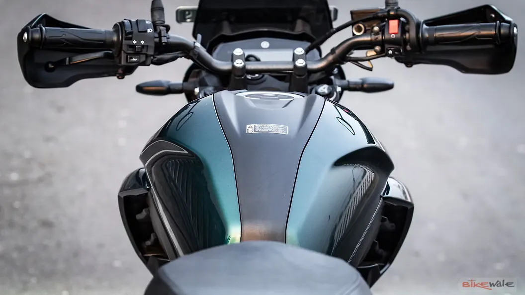 yamaha fz petrol tank price