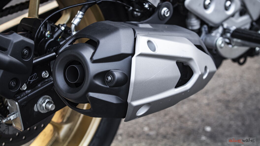 Yamaha FZ25 Left Side Handelbar Grip Image – BikeWale