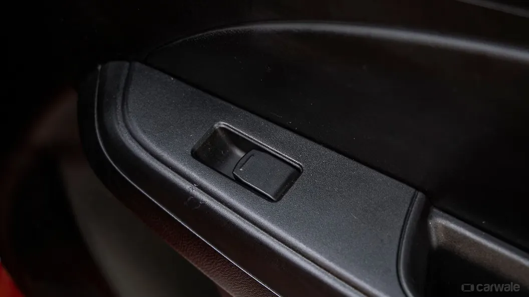 Swift Rear Power Window Switches Image, Swift Photos in India CarWale