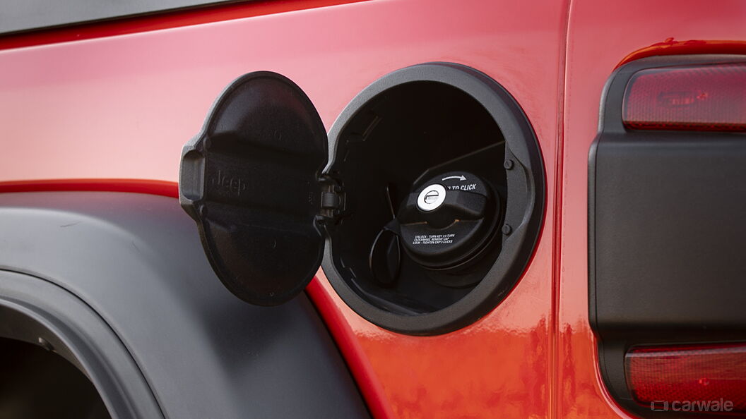 Discontinued Jeep Wrangler 2021 Open Fuel Lid