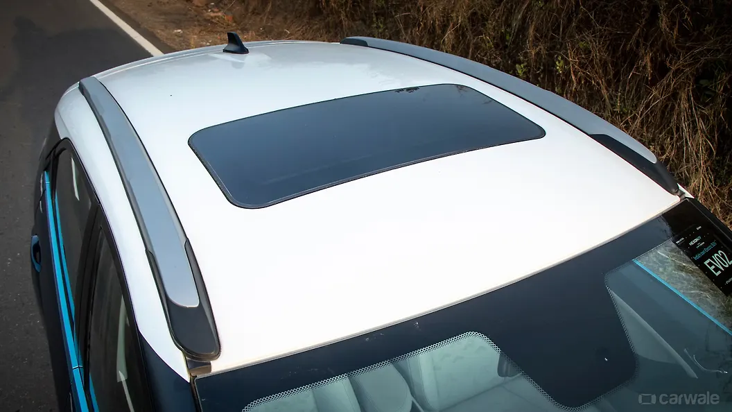 Nexon EV Sunroof/Moonroof Image, Nexon EV Photos in India CarWale