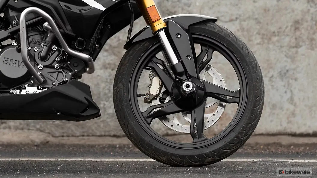 BMW G 310 R [2021] Front Wheel Image – BikeWale