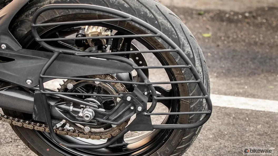 BMW G 310 R [2021] Rear Wheel Image – BikeWale