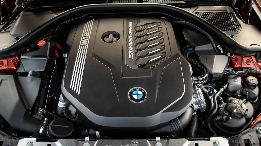 3 Series Engine Shot Image, 3 Series Photos in India - CarWale