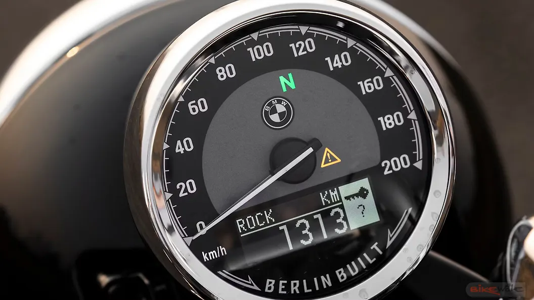 BMW R18 Left Front Three Quarter Image – BikeWale