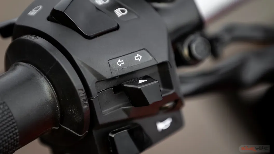 ktm duke 125 indicators