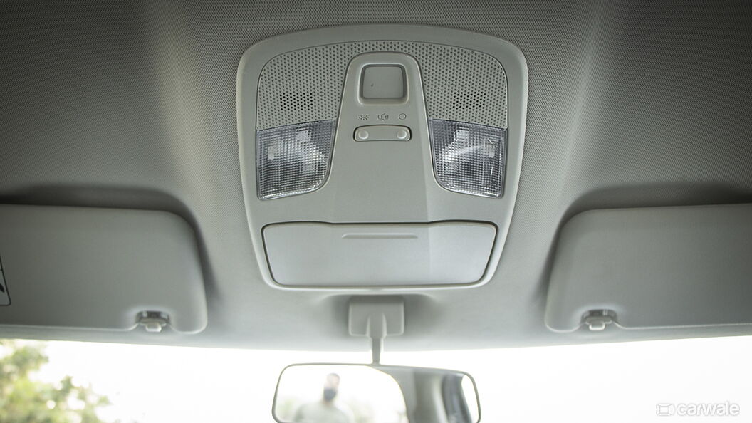 Discontinued Maruti Suzuki XL6 2019 Roof Mounted Controls/Sunroof & Cabin Light Controls