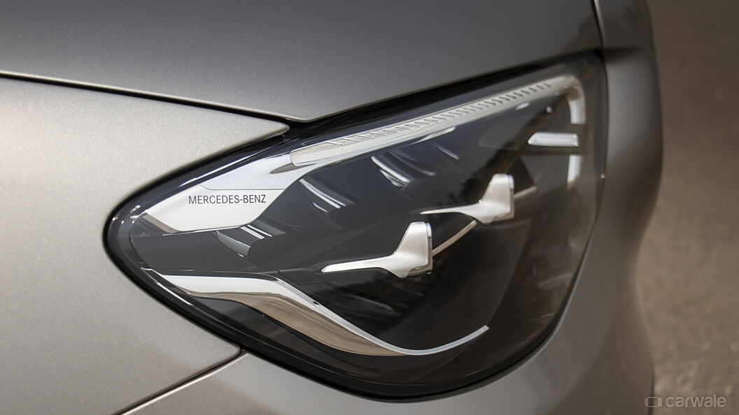 Mercedes-Benz E-Class Headlight