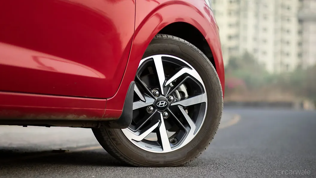 Grand i10 Nios Wheel Image, Grand i10 Nios Photos in India CarWale