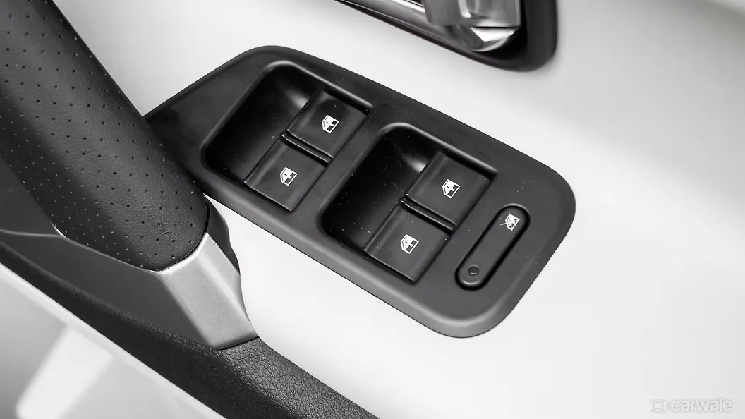 Safari Front Driver Power Window Switches Image, Safari Photos in India