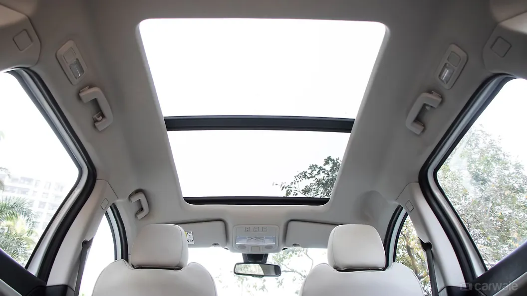 Safari Sunroof/Moonroof Image, Safari Photos in India CarWale