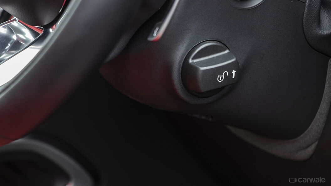 Jaguar F-Pace Steering Adjustment Lever/Controller