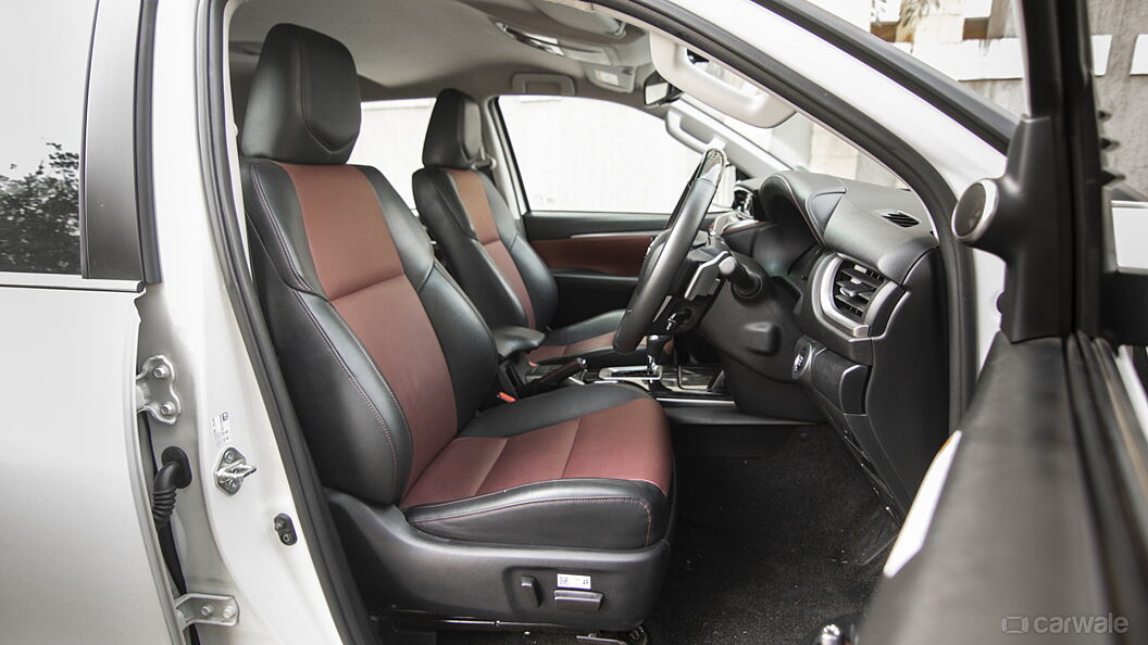 Toyota Fortuner Front Row Seats