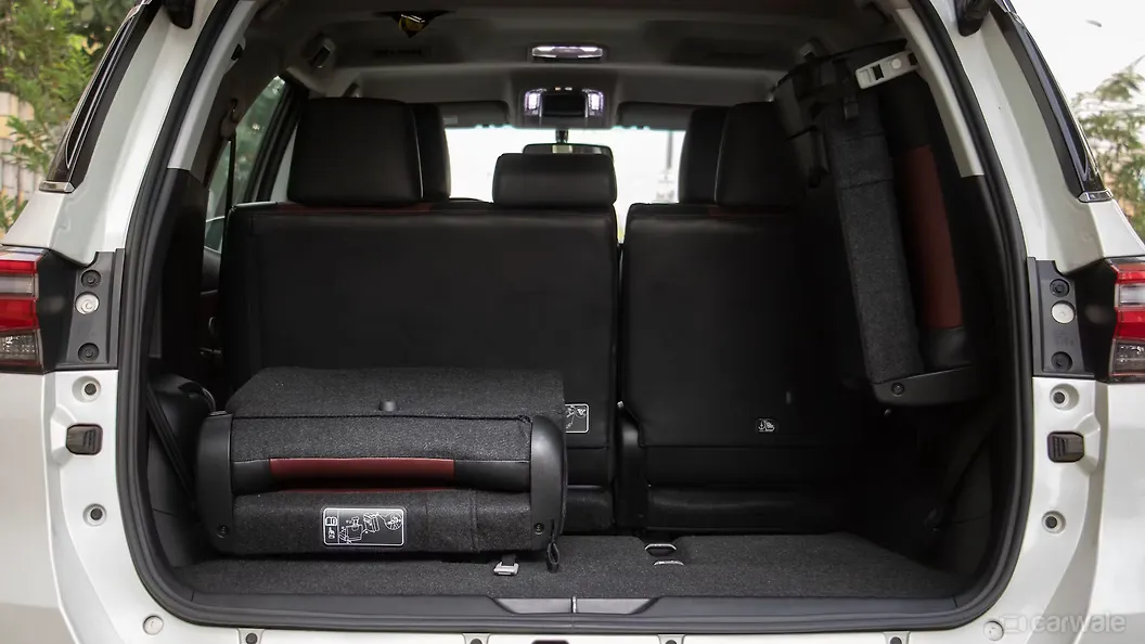 Fortuner Open Boot/Trunk Image, Fortuner Photos in India CarWale