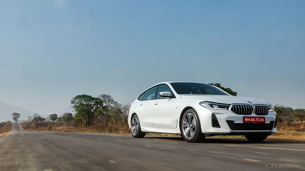 BMW 6 Series GT [2018-2021] Right Front Three Quarter