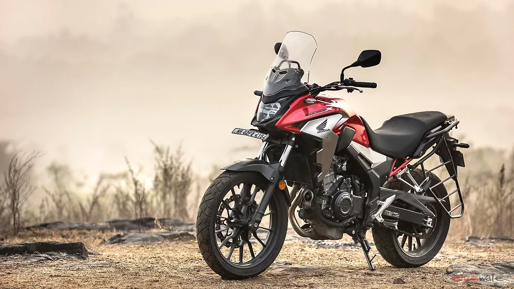 Honda CB500X [2021] Left Rear Three Quarter Image – BikeWale