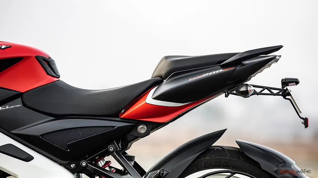 Bajaj Pulsar NS200 Exterior Image BikeWale