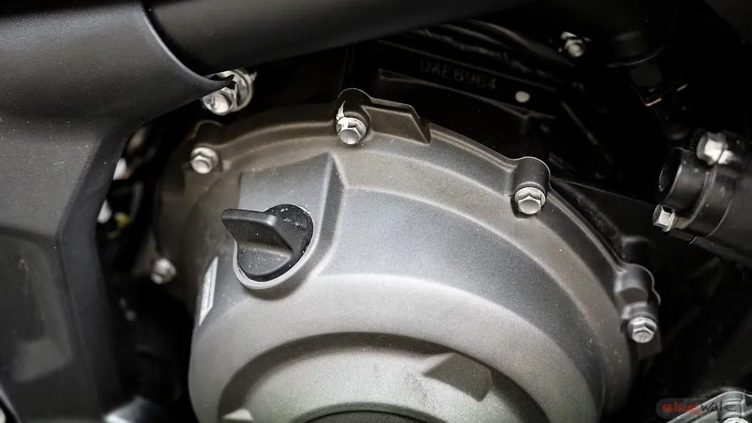 Triumph Trident 660 Engine Cowl Image BikeWale