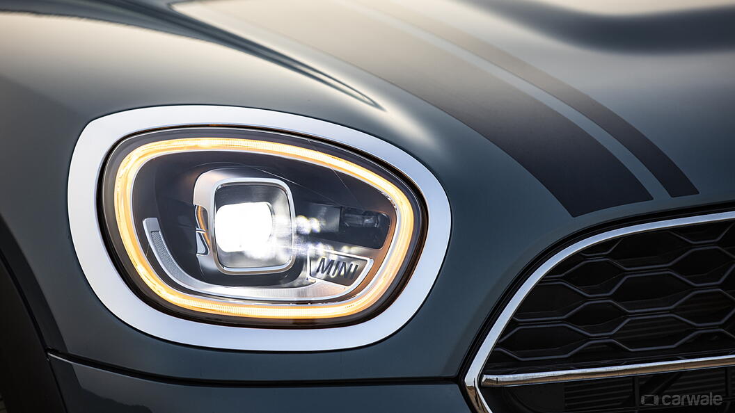 Countryman Headlight Image, Countryman Photos in India - CarWale