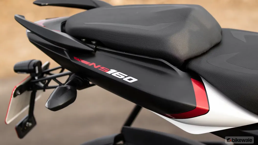 bajaj motor bike pulsar ns160