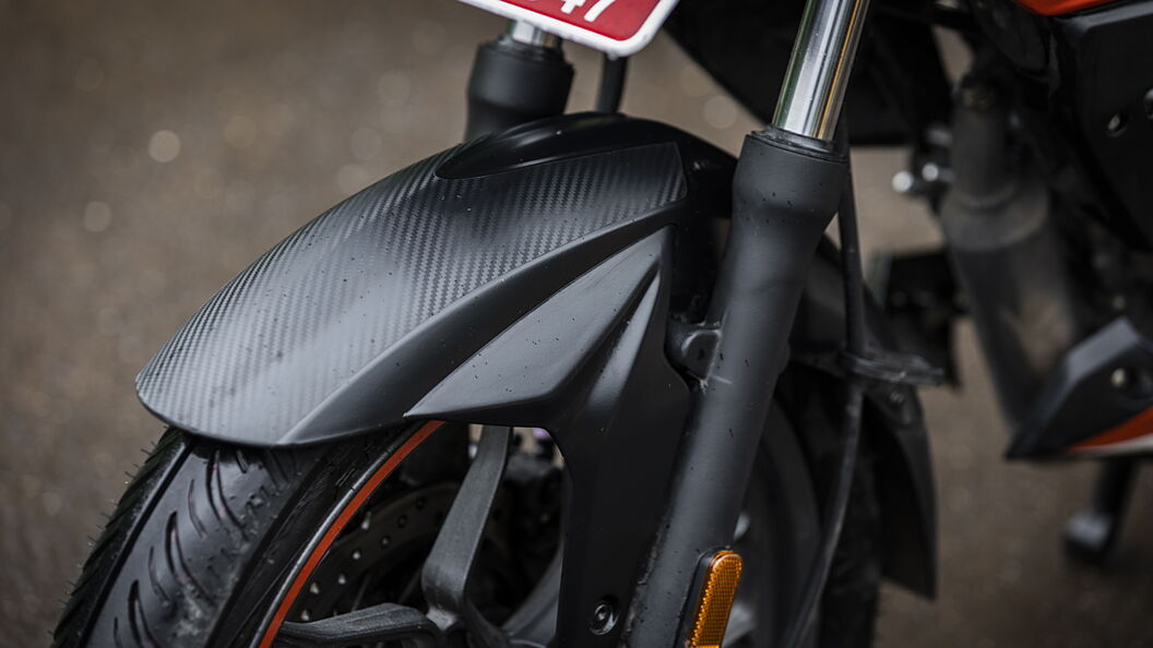 Pulsar on sale mudguard price