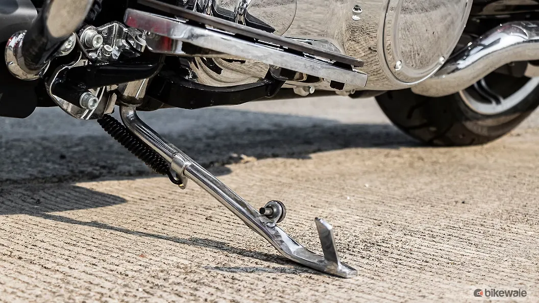 HarleyDavidson Road King Side Stand Image BikeWale
