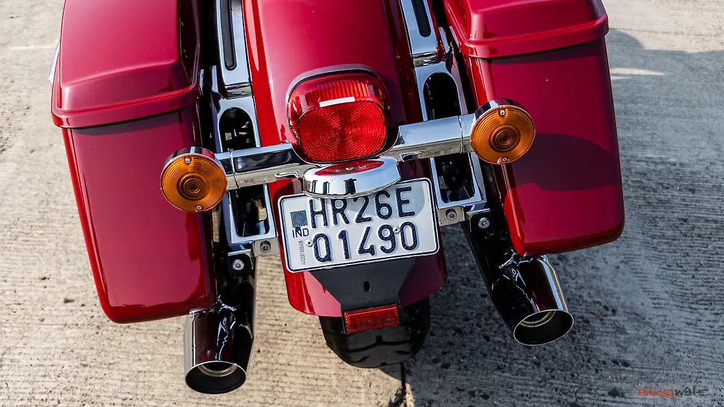 Harley Davidson Road King Tail Light Image BikeWale