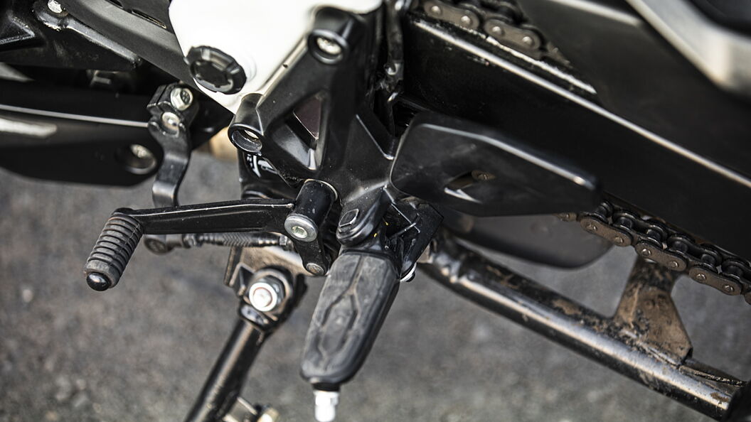 Pulsar 200 ns gear shift outlet pattern