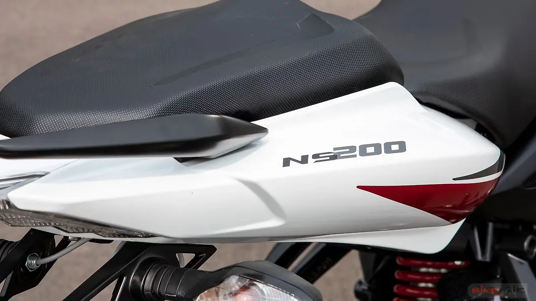 Bajaj Pulsar NS200 Pillion Seat Image BikeWale