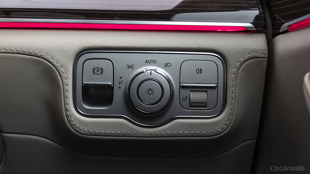 Mercedes-Benz Maybach GLS Dashboard Switches